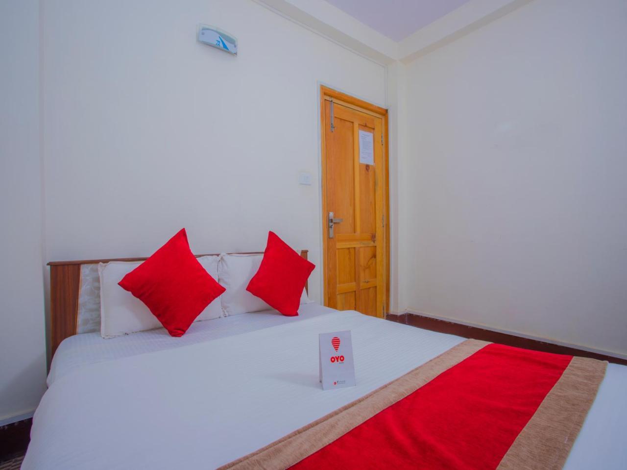 קטמנדו Oyo 255 White Zambala Hotel מראה חיצוני תמונה
